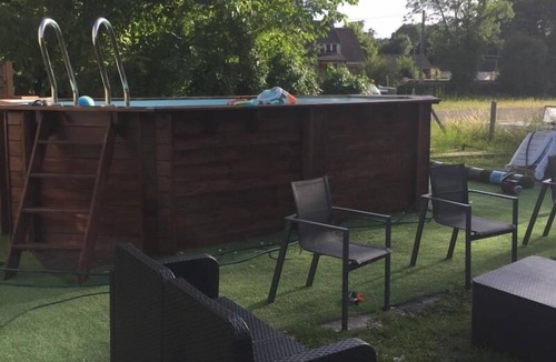 Mers-sur-Indre Cottage | Charming 19th-Century Railway Station Gîte with Pool in Scenic Berry, Sleeps 13