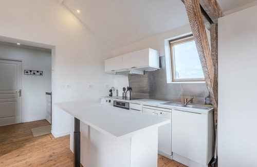 Marcq-en-Baroeul Apartment | Charming 2-bedroom apartment at Croisé Laroche