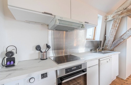 Marcq-en-Baroeul Apartment | Charming 2-bedroom apartment at Croisé Laroche