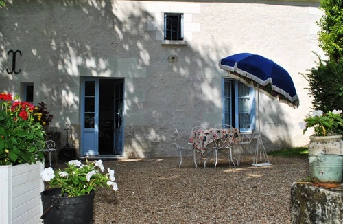 Blere Cottage | Charming 3-Level Cottage in Restored Mill with Private Garden, Fireplace, and Games Room in Bléré