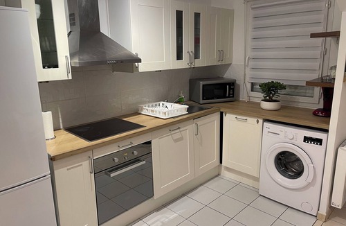 Creil Apartment | Charming 3-room apartment Creil station