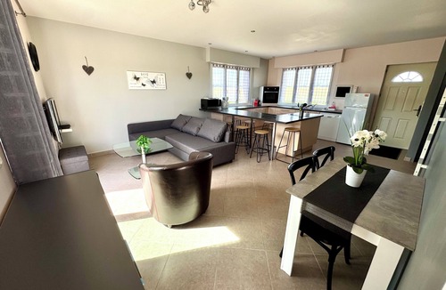 Saint-Martin-d'Ordon House | Charming 4-bedroom house