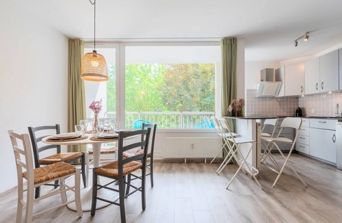 Old Lille Apartment | Charming apartment with parking and balcony.