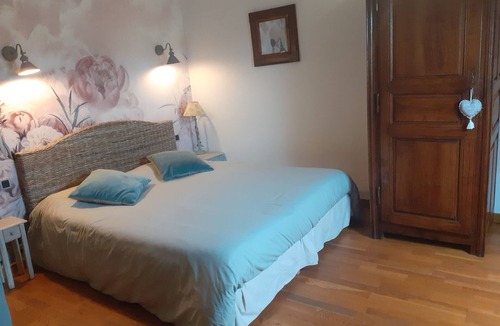 Pace Hotel | Charming bed and breakfast near the town of ALENCON 6 KM