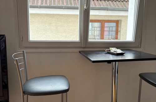 Cormeilles-en-Parisis Apartment | Charming studio 20 minutes from Gare Saint-Lazare