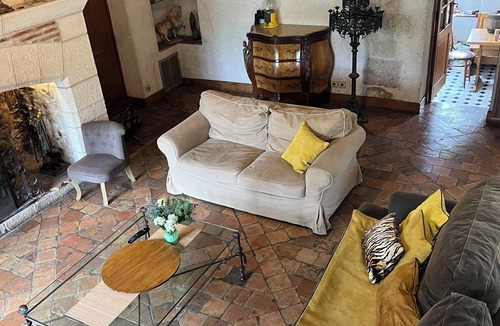 Rogny-les-Sept-Ecluses House | Charming gîte, benefiting from absolute calm and generous natural surroundings.