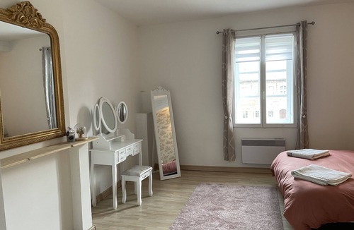 Esnes Other | Charming gîte in a magnificent 12th-century château 1 hour from Lille and 2 hours from Paris