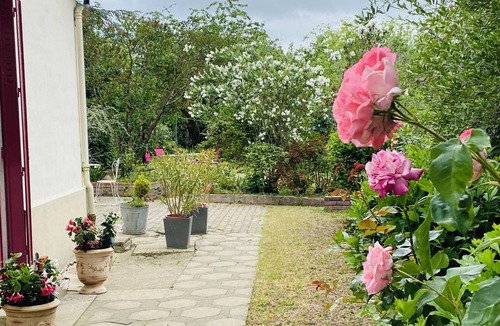 Yzeure Cottage | Charming Home with Garden Near Moulins Attractions, Sleeps 3-4, Free WiFi, Linens, and Utilities Included