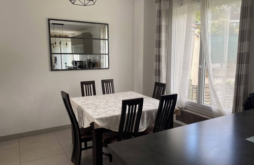 Ermont House | Charming house five minutes walk from the Ligne H train station. 30 minutes from Paris.