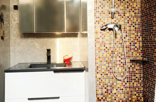 La Garenne-Colombes Apartment | Charming Modern Apartment with Garden View - Les Vallées District, Near Paris