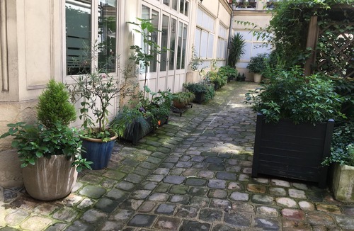 Enfants-Rouges Apartment | Charming studio in the Marais