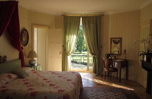 Ferce-sur-Sarthe House | Chateau De Vauloge