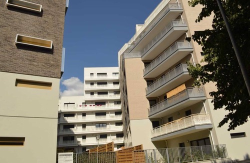 Bobigny Apartment | Cheap Professional Beautiful Studio Apartment