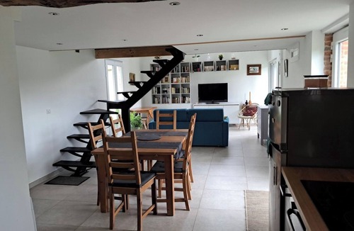 Pullay House | Chez Mamisa, Calm & Nature 3 km from center parc!