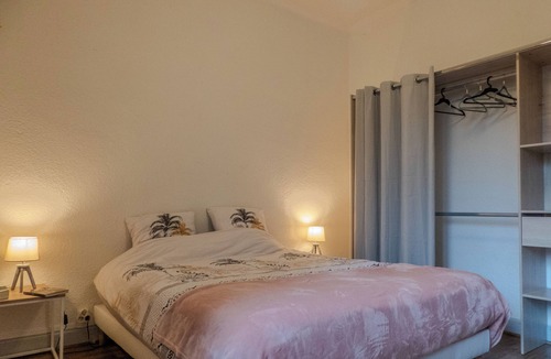 Verdun Apartment | Ciel - Cosy Comfy 2Bed +70m² Central FastWiFi SmartTV65" PrimeVideo BBQ