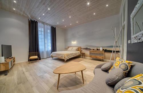 Poligny Apartment | Clos Grimont