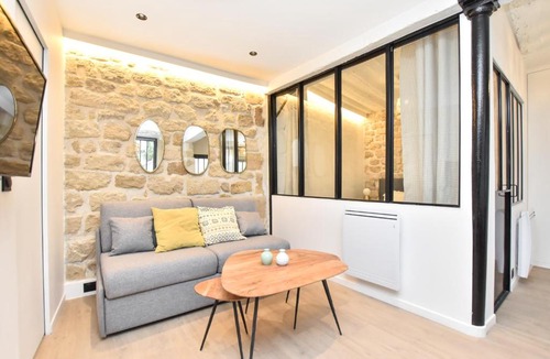 Bonne-Nouvelle Apartment | CMG Sentier - Etienne Marcel