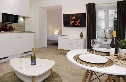 Senlis Apartment | Cocon Cosy Flat - Hyper-centre Senlis