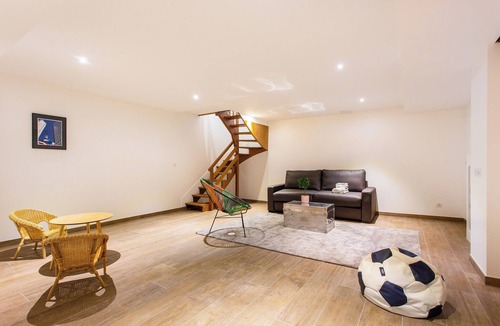 Quartier Sainte-Marguerite Apartment | Comfortable apartment - 3BR/10P - Nation