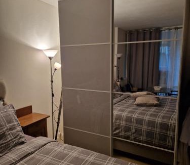 Levallois-Perret House | Comfortable rooms for Working - Levallois