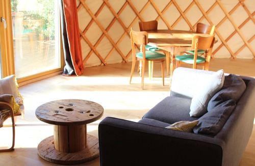Argentonnay House | Comfortable yurt on the edge of the valley.