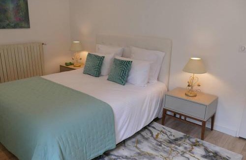 Montigny-le-Gannelon House | "Compostelle "