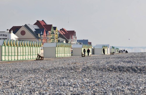 Cayeux-sur-Mer Condo | Condo ∙ 2 bedrooms ∙ 8 guests