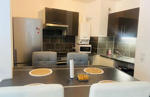 Goussainville Apartment | Confort appart entre Paris & Aéroport Charles de Gaulle