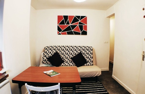 Hellemmes-Lille Apartment | Contemporary French Apartment