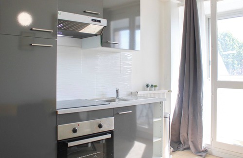 L'Ile-Saint-Denis Apartment | Cosy apartment just outside Paris