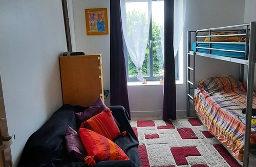 Villeneuve-le-Comte Apartment | Cosy duplex near Disney