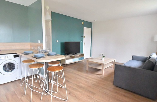 Vert-le-Grand Apartment | Cosy, fully-equipped, refurbished F2