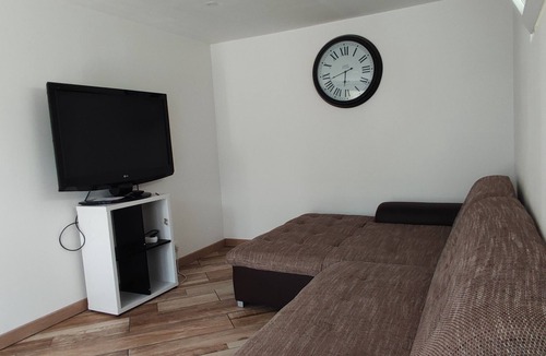 Coulogne House | Cosy house with free on-site parking