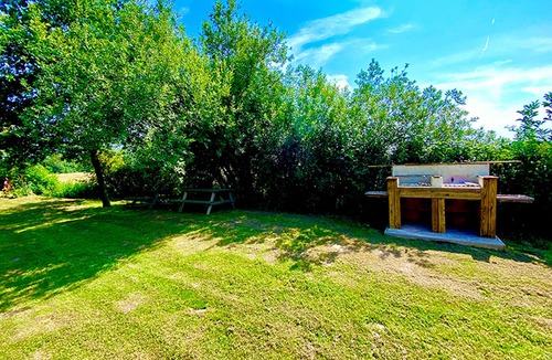 Valenciennes Apartment | Cosy Tipi on Stilts by Pond: Sleeps 4, Nature Retreat, Wood Stove, Fishing, Petanque, Near Lille