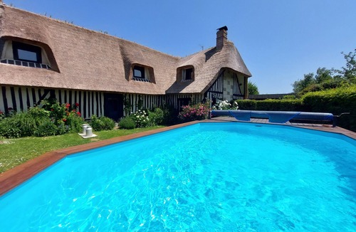 Fatouville-Grestain House | Cottage for 2/4 people with swimming pool near Honfleur/sauna