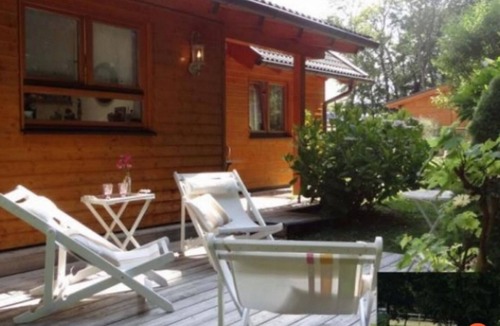 Daubeuf-pres-Vatteville Cottage | Cottage the edge of the wood close to the historic city of ROUEN