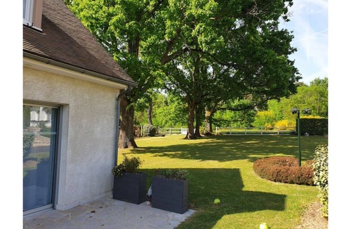 Milly-la-Foret House | Cottage in Milly La Forêt 14 people 5 bedrooms