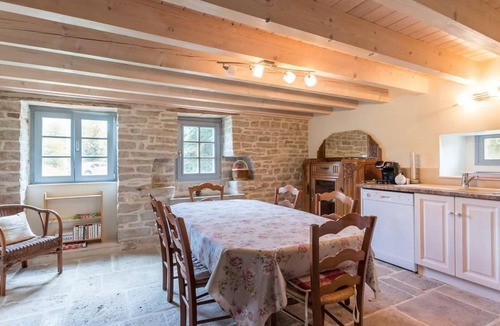 Saint-Sulpice Cottage | Cottage in the Valley, private garden, capacity 6 pers.