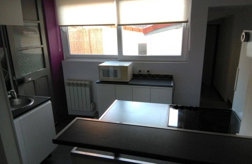 Saint-Pol-sur-Mer House | Cottage sleeps 4 in Saint Pol/sea