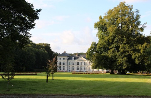 Le Titre House | Cottages of the Chateau, "Côté Jardin" (Garden side)