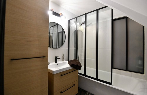 Coulommiers Bed & Breakfast | Coul'home, Chambre Proche Gare Direct Pour Paris et Disney