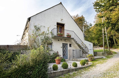 Clerques Cottage | Country Cottage, Private SPA and Massages of the World