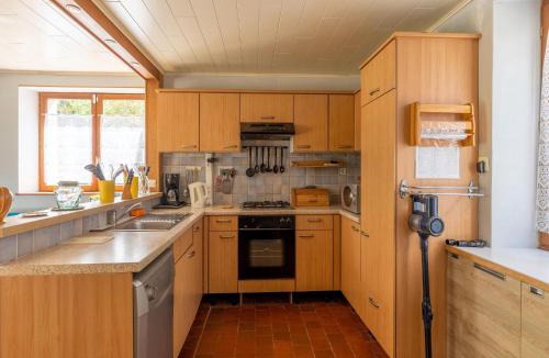 Rouy House | Country House near Parc du Morvan with Pool
