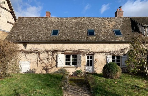 Dangu House | Country house with pretty walled garden 1 hour from Paris