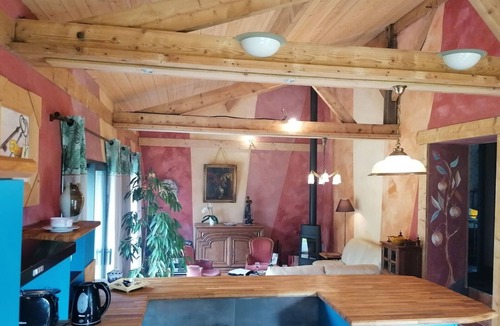 Nuille-sur-Vicoin Cottage | Country Retreat with Private Woods, Ponds, and Gardens