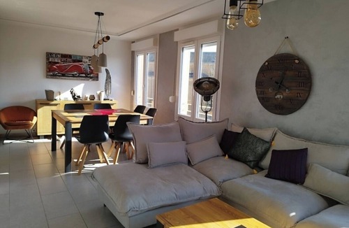 Sedan Apartment | Cozy apartment in charming Sedan with WiFi access