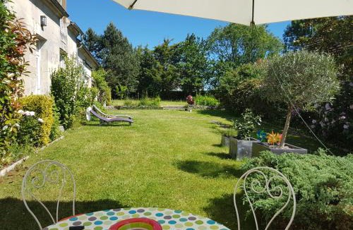 Emeville House | Cozy cottage & ideal closed garden