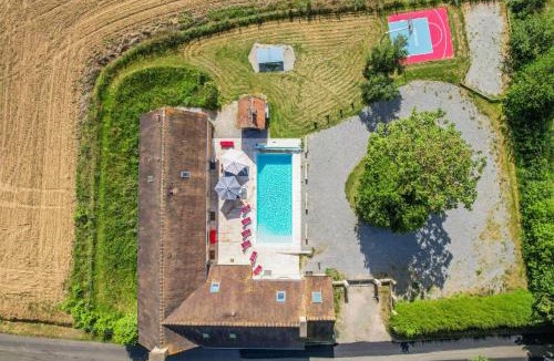 La Chapelle-Saint-Fray Villa | Crazy Villa Chateaubert 28 - Heated pool - Basket - 2h Paris - 30p