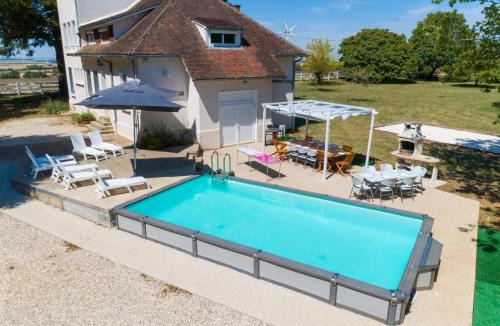 Saint-Cyr-les-Colons Villa | Crazy Villa Radar 89 - Heated pool - Multisports field - 2h Paris - 30p