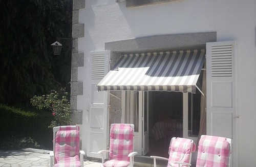 Auzances House | Creuse, Large character house in quiet area with terrace, swim. pool and garden